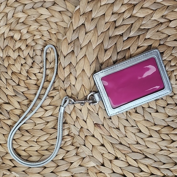 COACH ID Lanyard Pink & Silver - Picture 4 of 4